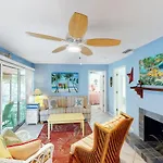 21 Palms On Anna Maria