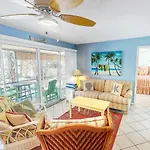 21 Palms On Anna Maria