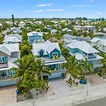 Tahiti Bay