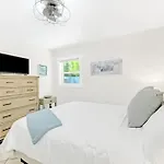 Catching Waves - Ready For Guests January 2025