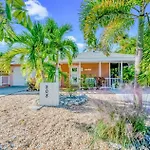 Catching Waves - Ready For Guests January 2025