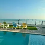 Casa Cay Home