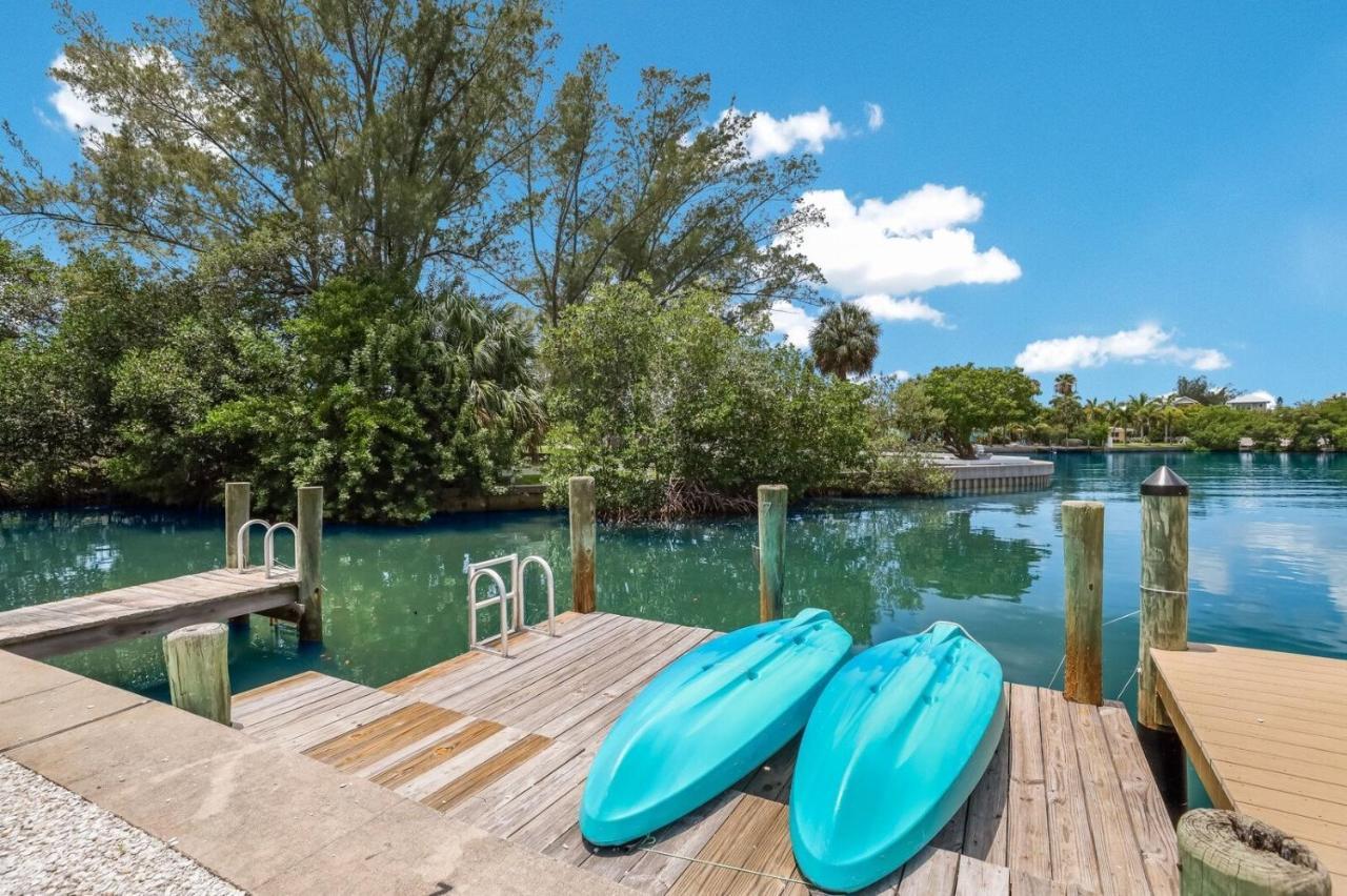 Coconut Bayou Holiday home