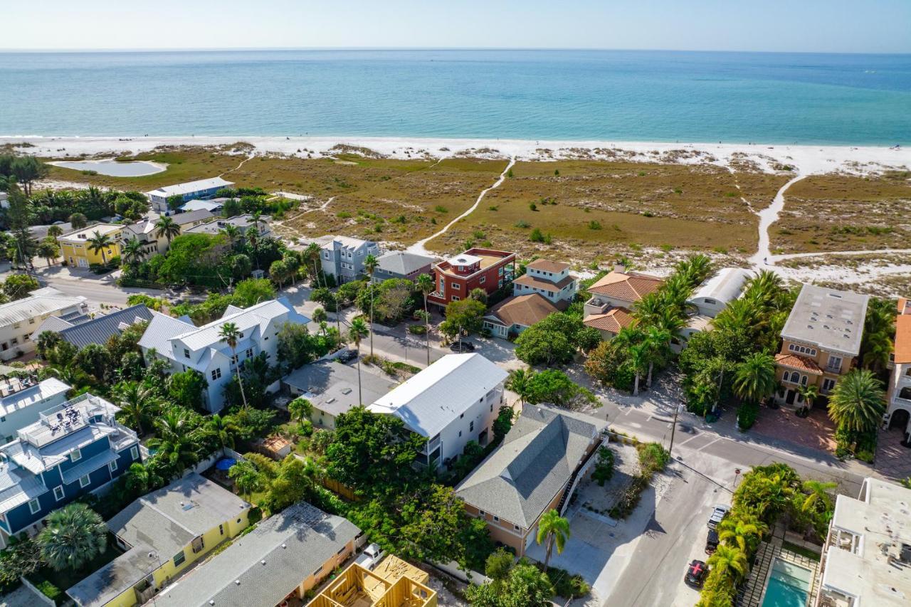 Holiday home Three Little Birds - A Newly Completely Renovated Waterfront Luxury With Gulf Of Mexico Views *