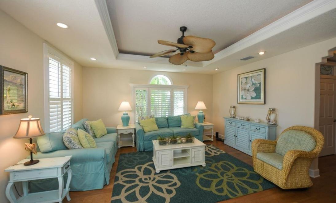 Once Upon A Time Managed By Retreats * Anna Maria