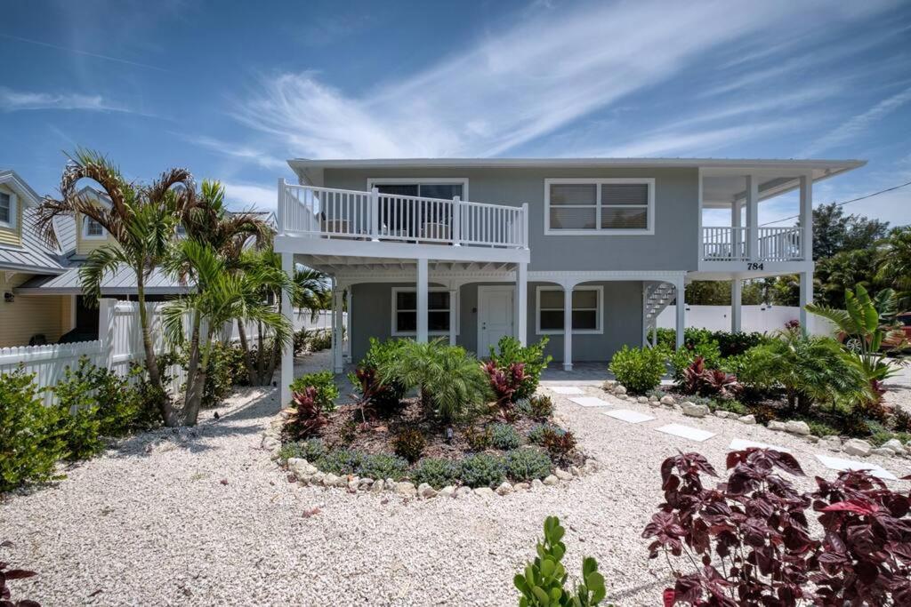 Bean Point * Anna Maria