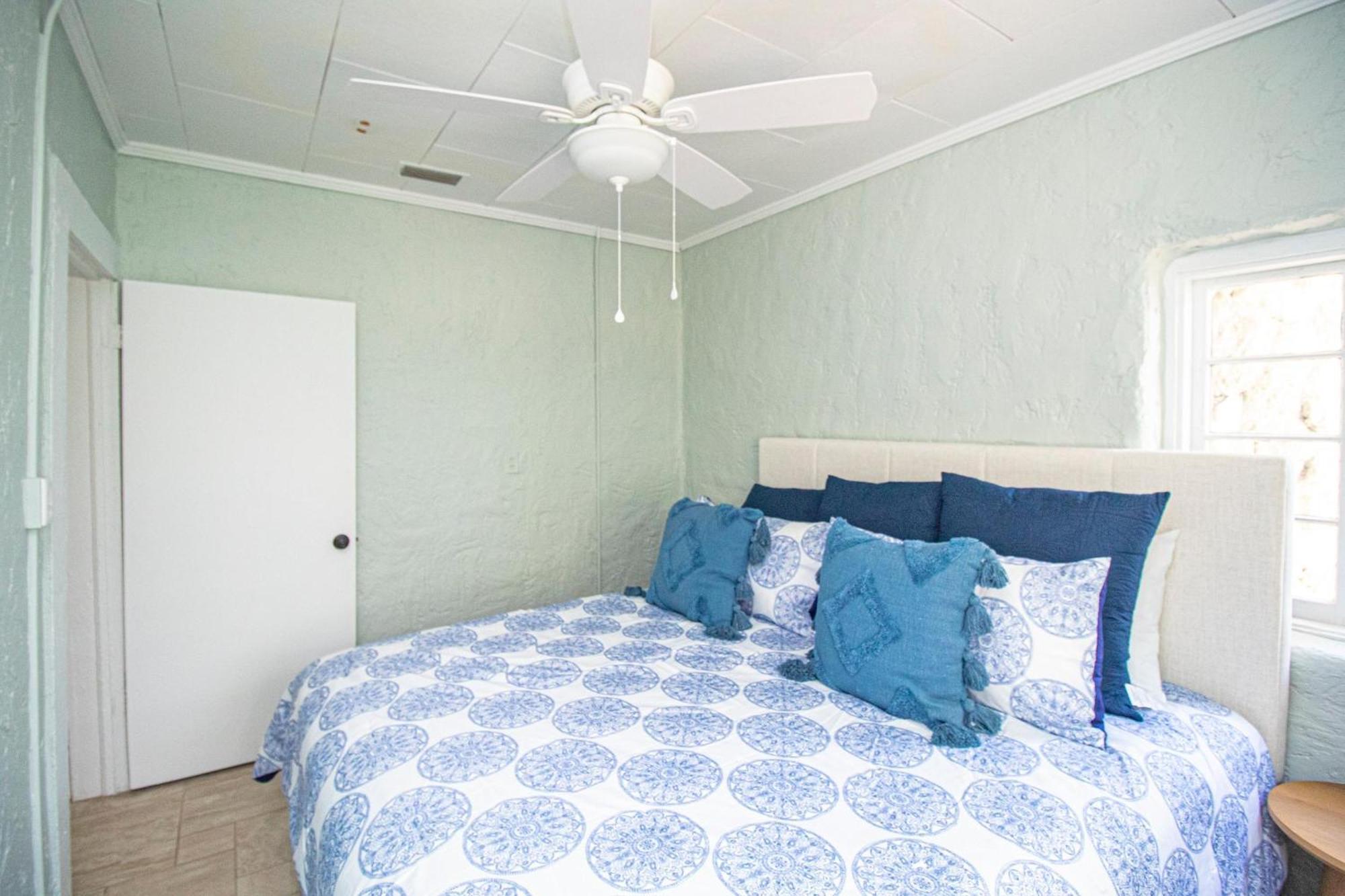 The Hideaway * Anna Maria