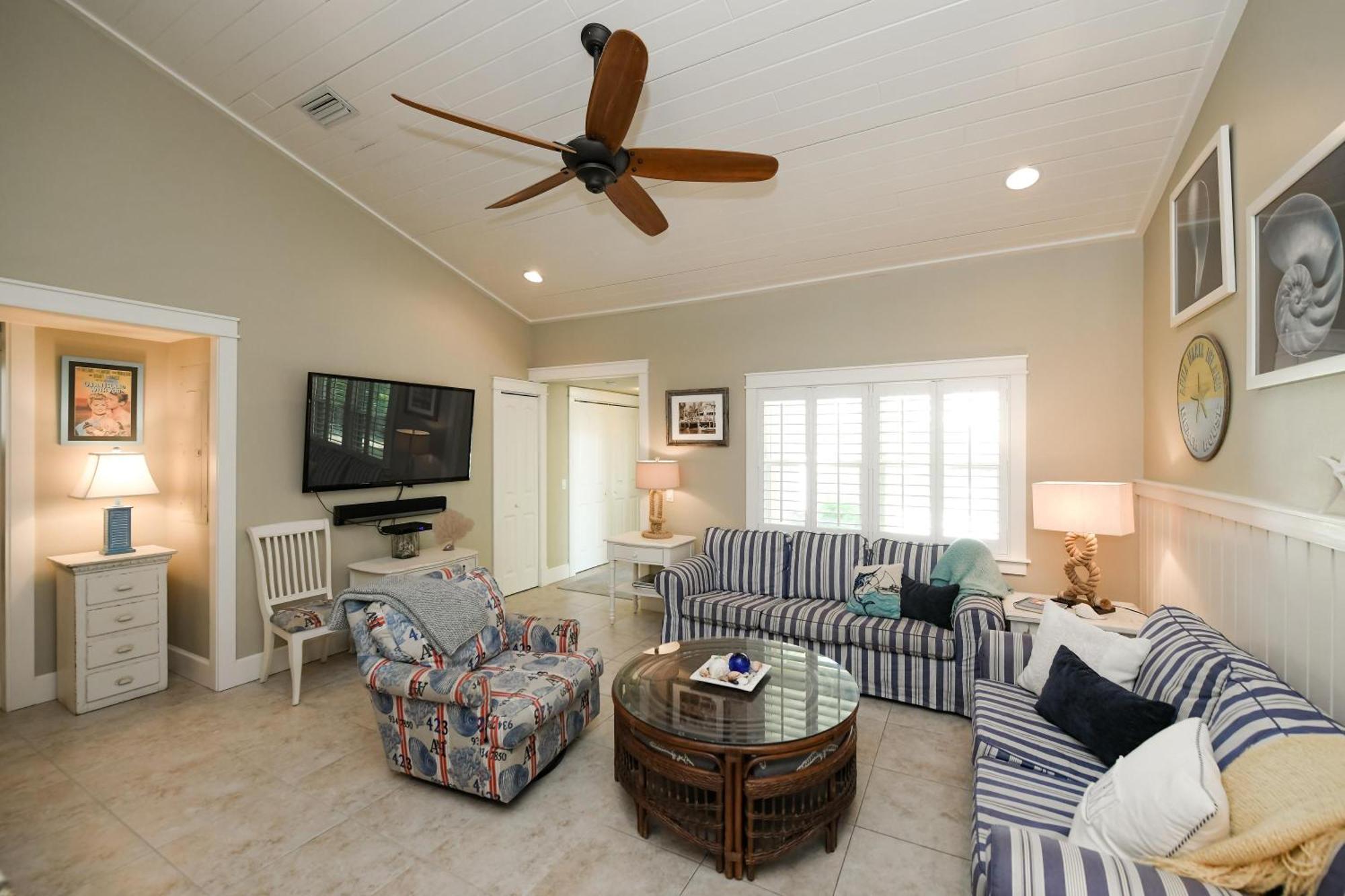 Sunshine Reef Holiday home *