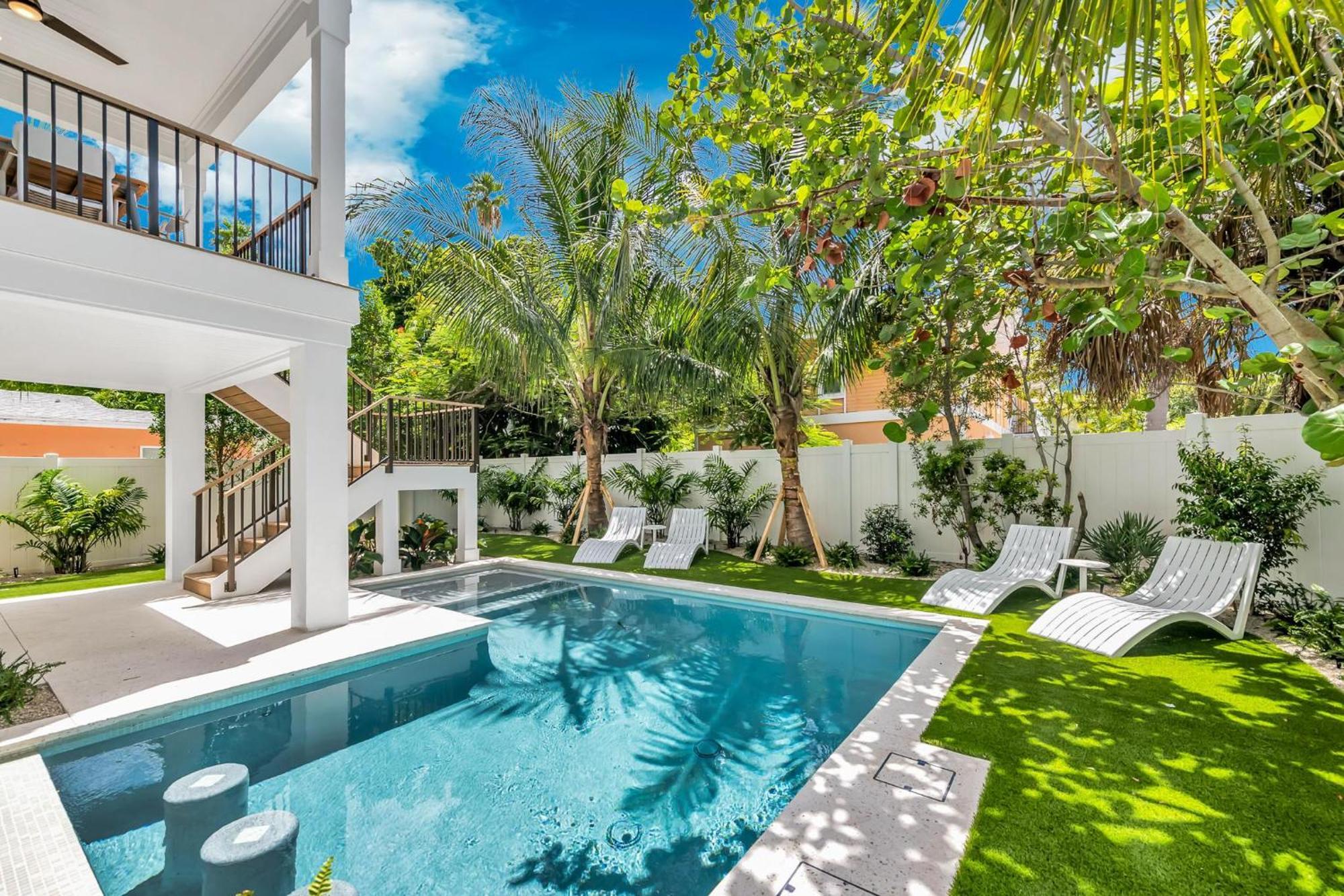 Under The Sun Holiday home Anna Maria