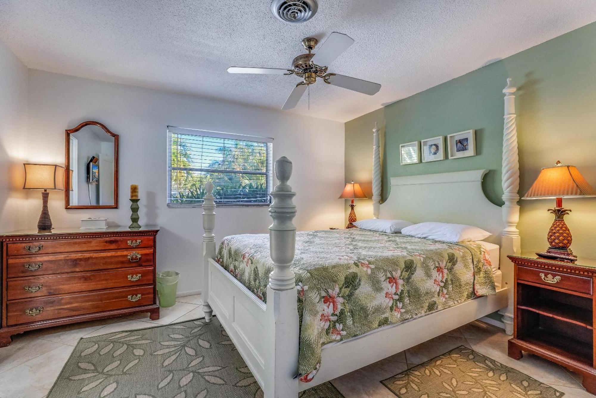 Our Place By The Sea * Anna Maria