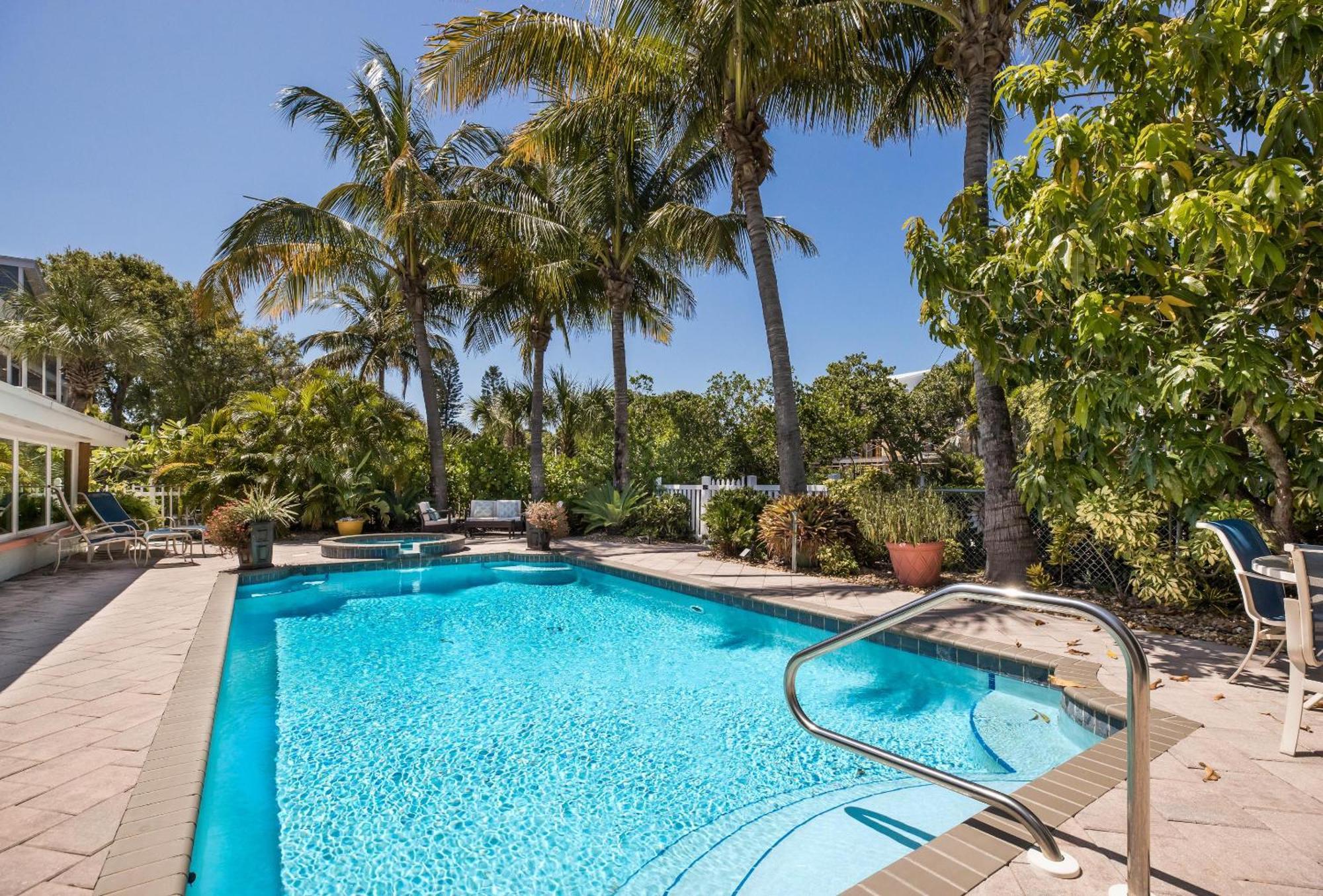 House Anna Maria