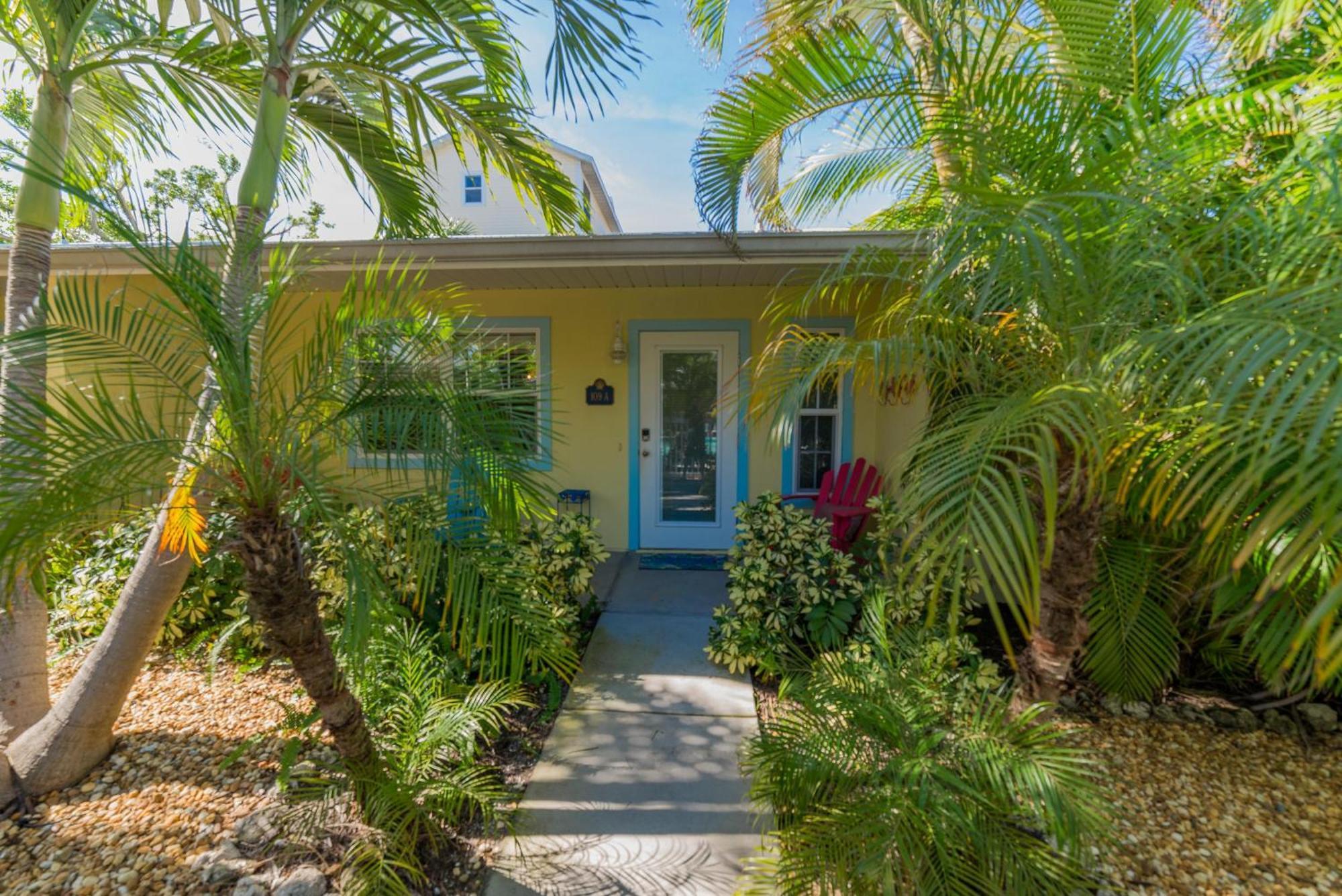And Sea 109 A * Anna Maria