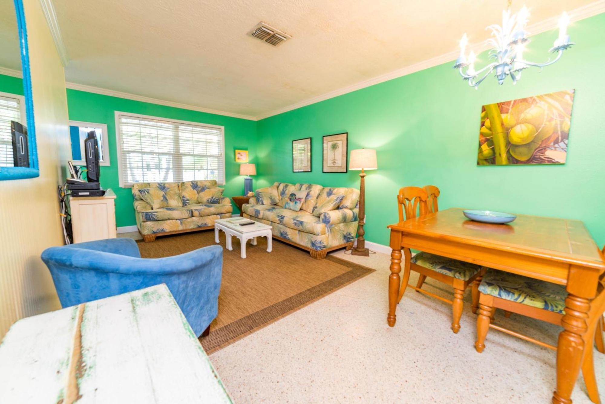 And Sea 109 A * Anna Maria
