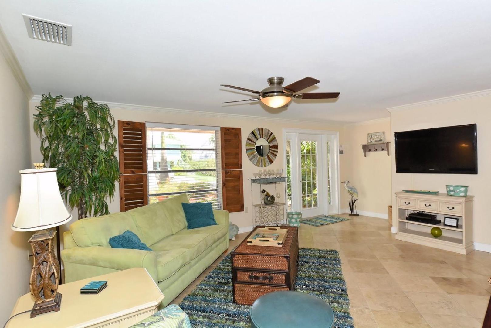 Manatee Manor * Anna Maria
