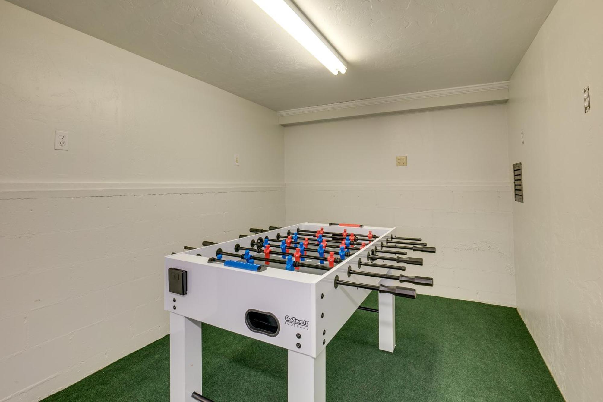 Golf Cart Included! Waterfront With Private Boat Dock Heated Pool And Game Anna Maria