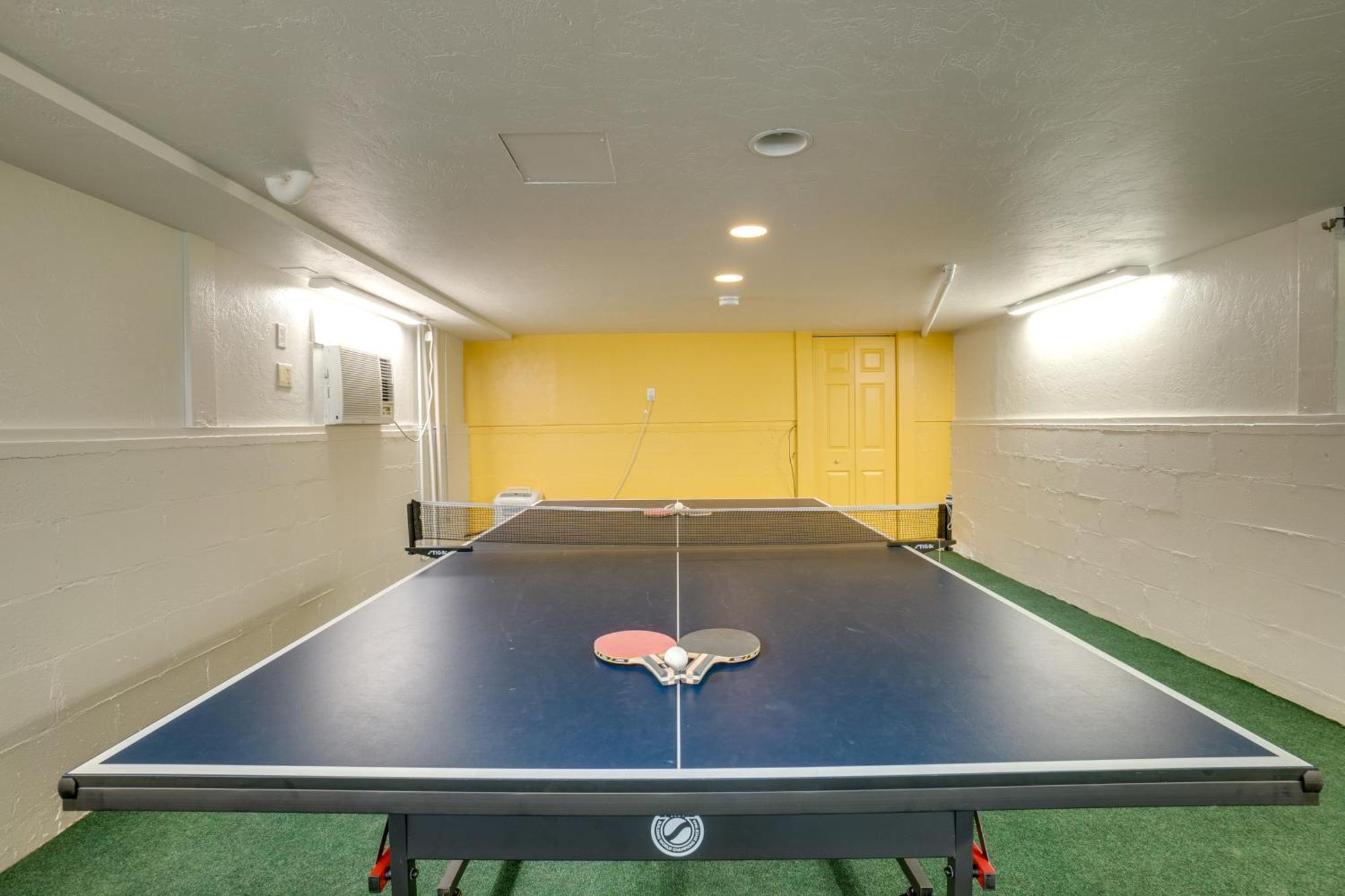Holiday home Golf Cart Included! Waterfront With Private Boat Dock Heated Pool And Game