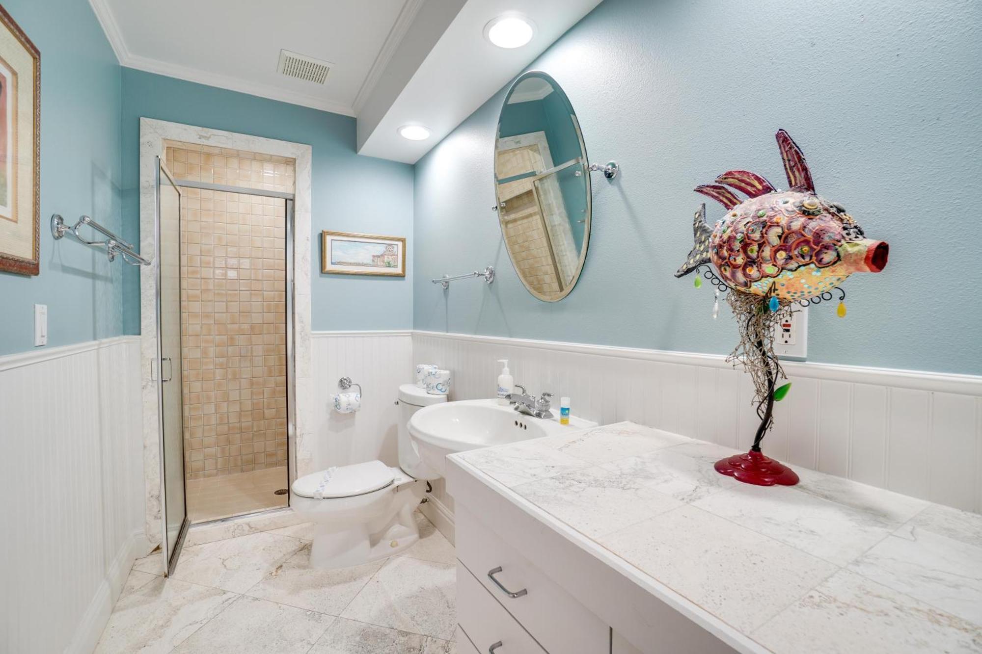 Holiday home Golf Cart Included! Waterfront With Private Boat Dock Heated Pool And Game Anna Maria