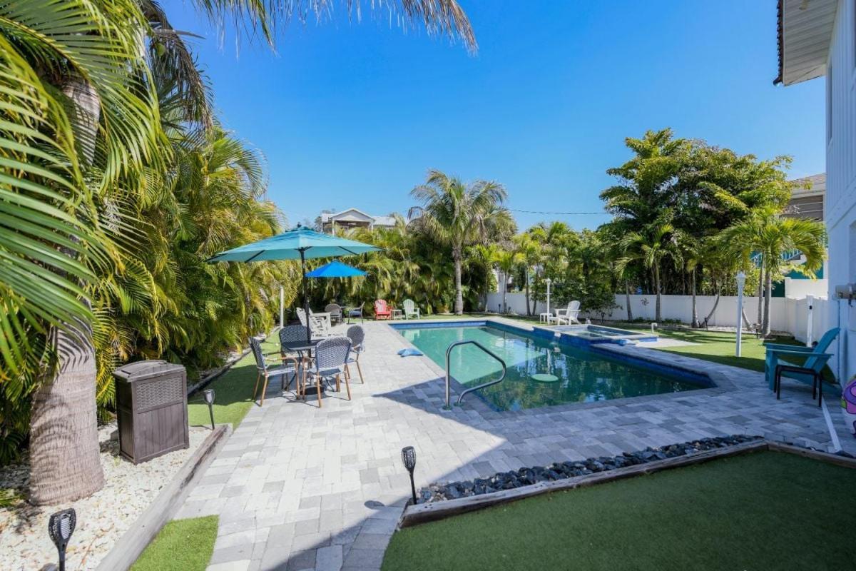 A Bean Point Paradise - 5 Beds And 4,5 Bathrooms In Anna Maria