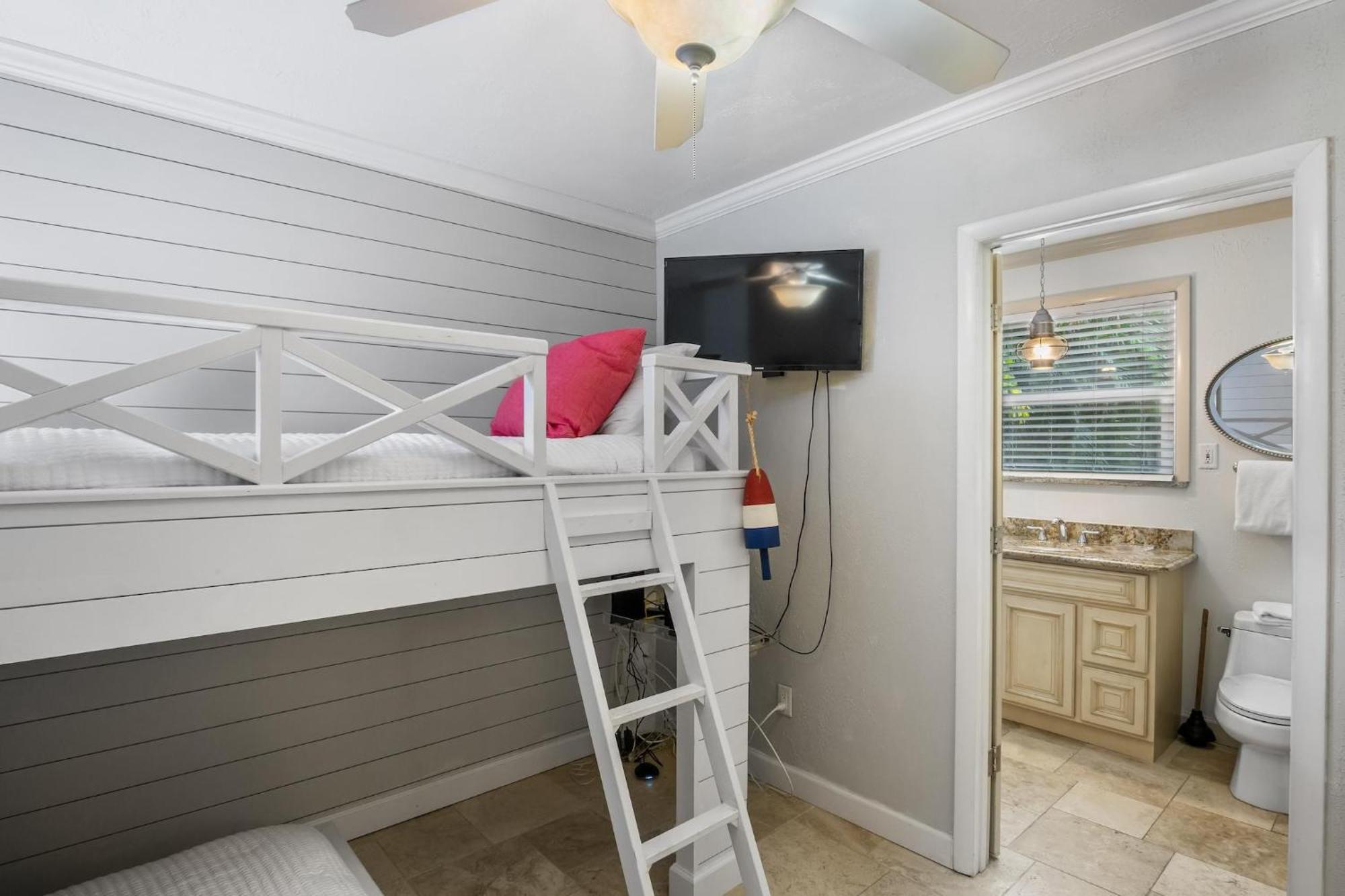 Shack Holiday home Anna Maria