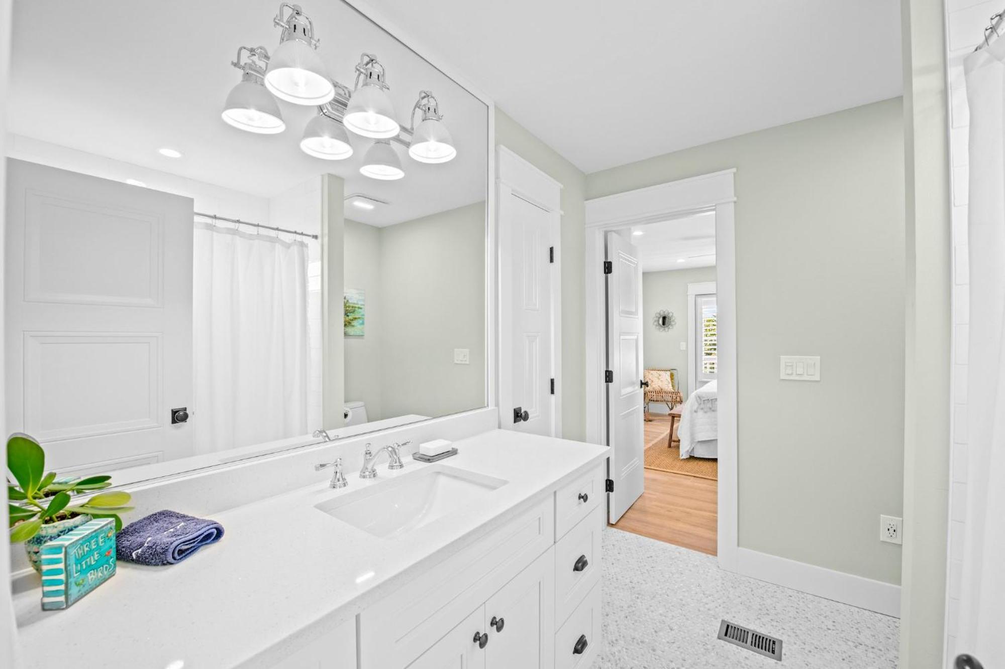 Three Little Birds - A Newly Completely Renovated Waterfront Luxury With Gulf Of Mexico Views