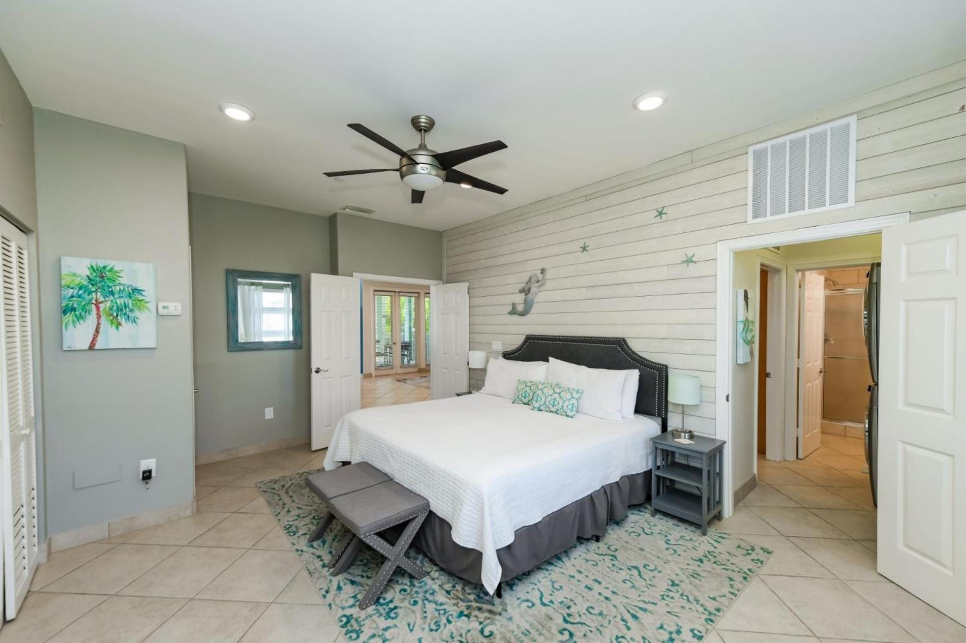 Points Hideaway - Beautiful Wstunning Sunsetwater Views On Bean Point Pool Bar Foosball Holiday home *
