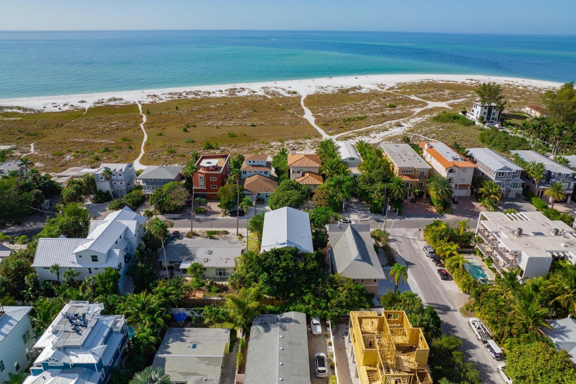 Holiday home Three Little Birds - A Newly Completely Renovated Waterfront Luxury With Gulf Of Mexico Views