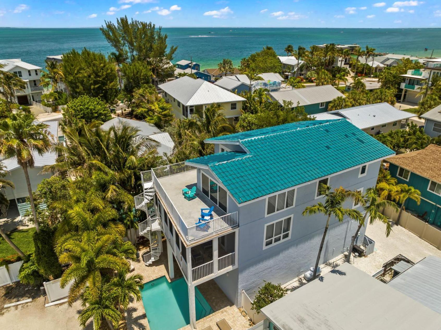 Points Hideaway - Beautiful Wstunning Sunsetwater Views On Bean Point Pool Bar Foosball Holiday home Anna Maria