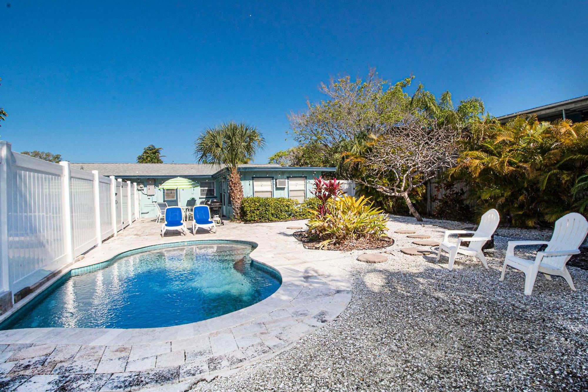 Aquaville B Anna Maria