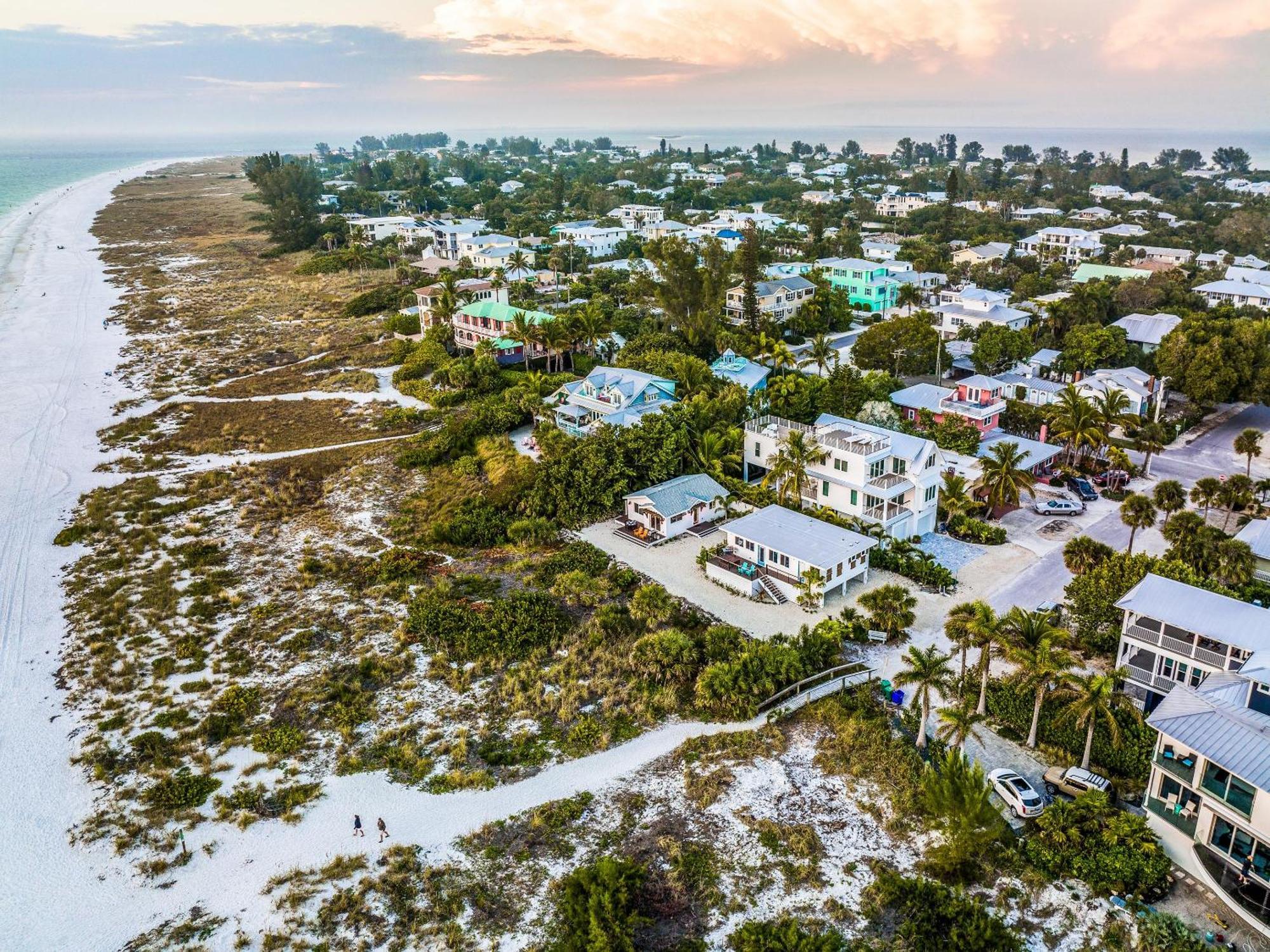 Tide * Anna Maria