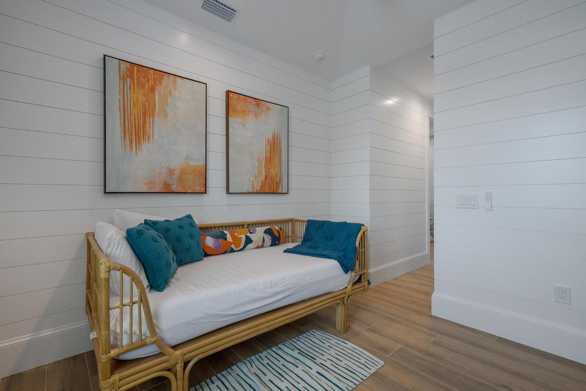 Boundless Waves Holiday home *