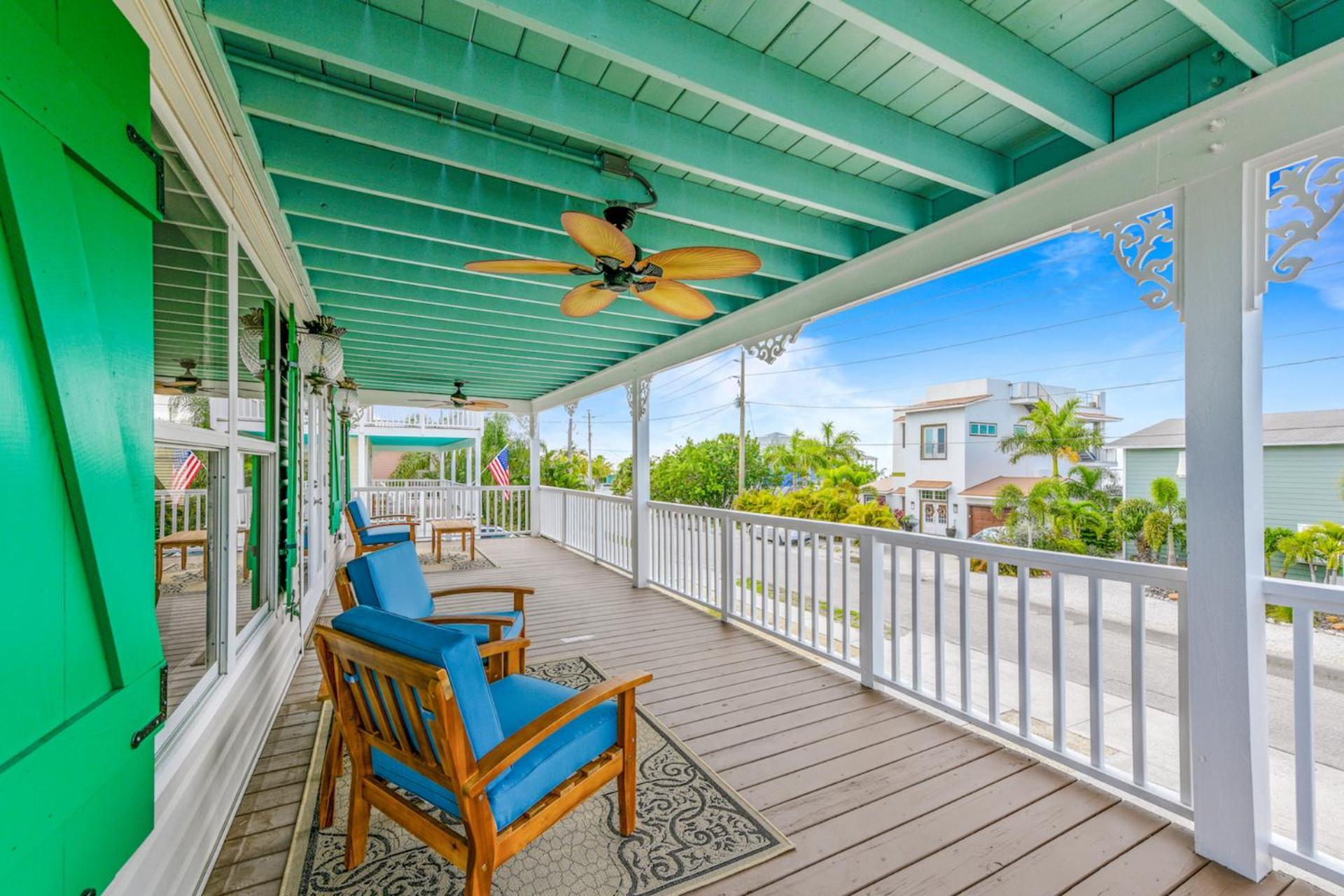 Salty Pirate - New Luxury Canal Front Wwater View Poolspa Bikes Kayaks Toys Holiday home Anna Maria