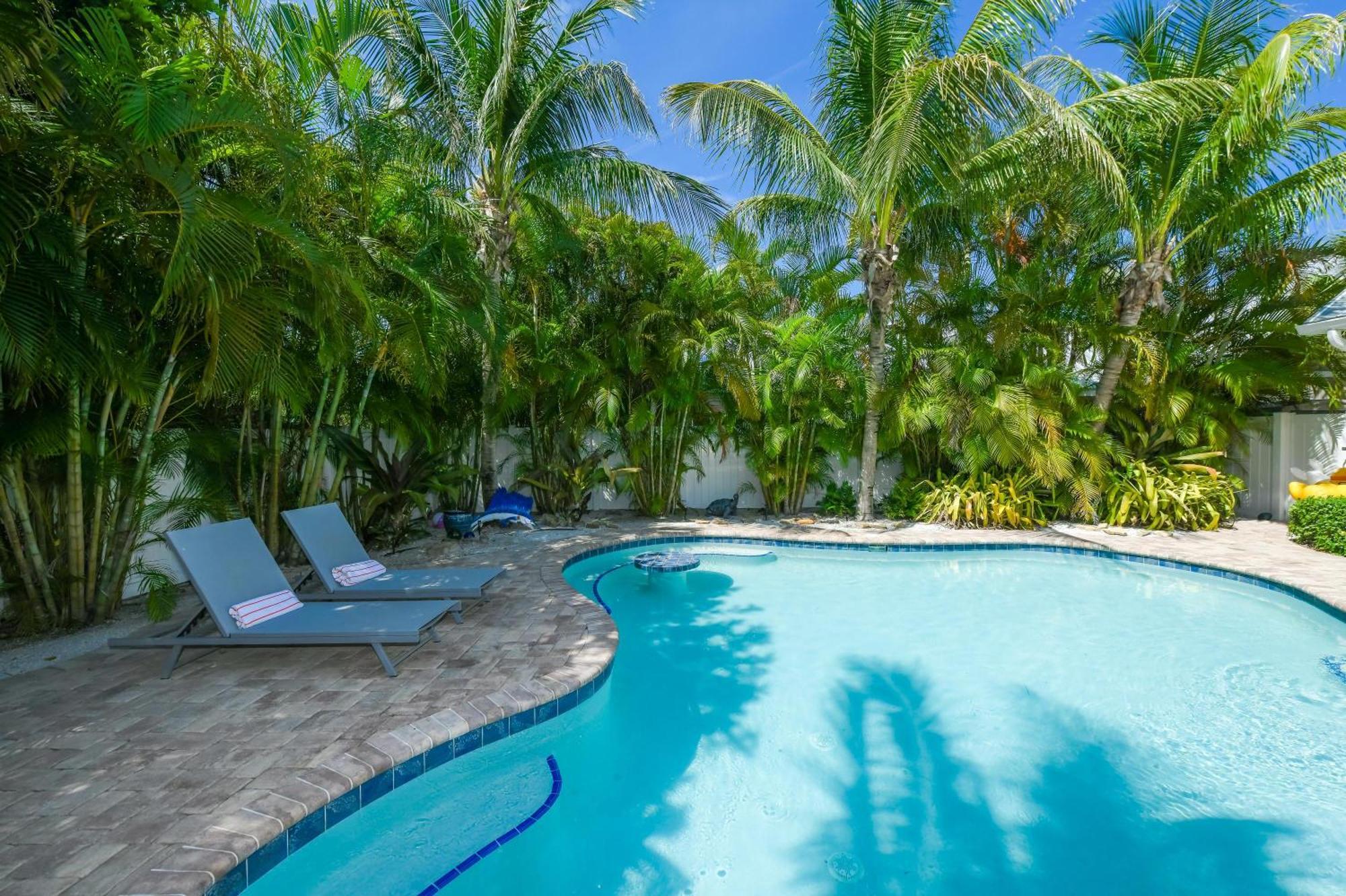 Sunshine Reef Holiday home