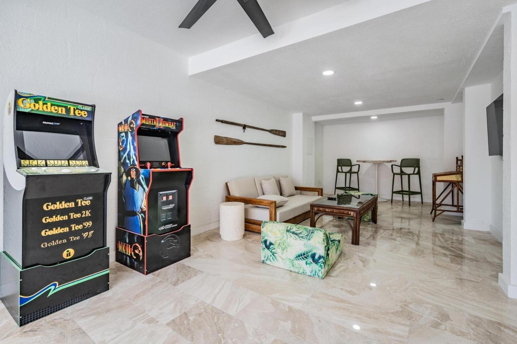 519 Loquat Drive Holiday home