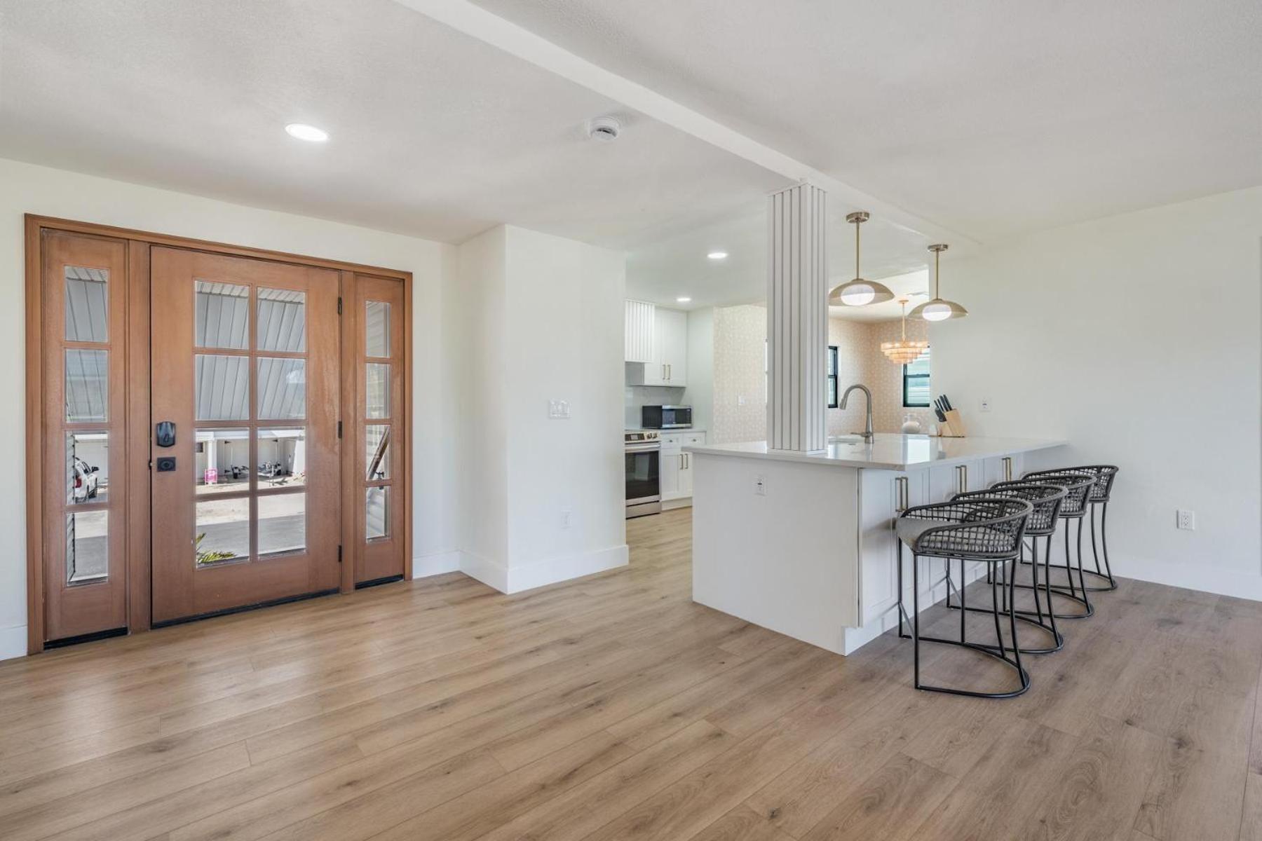519 Loquat Drive Anna Maria