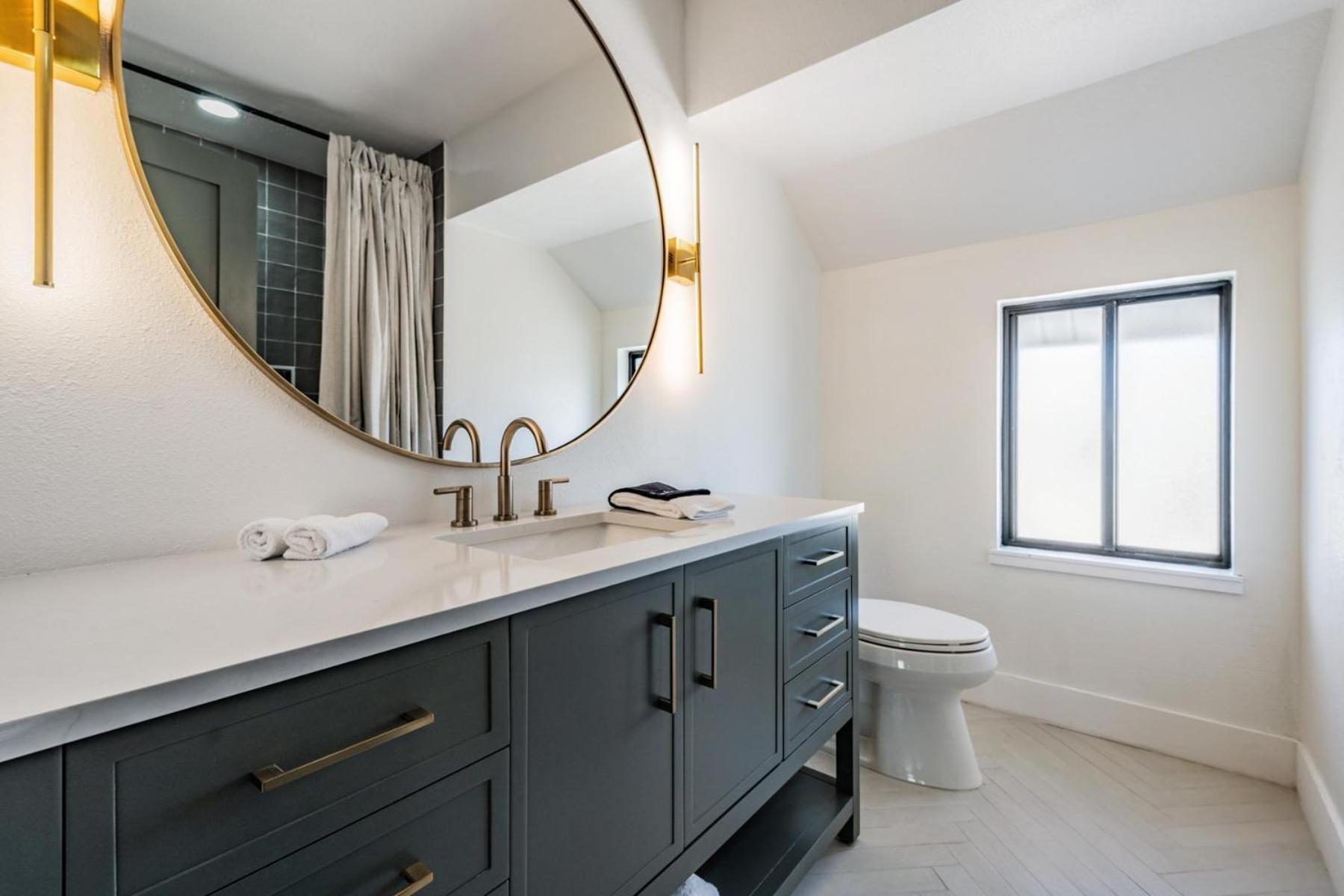 519 Loquat Drive Holiday home