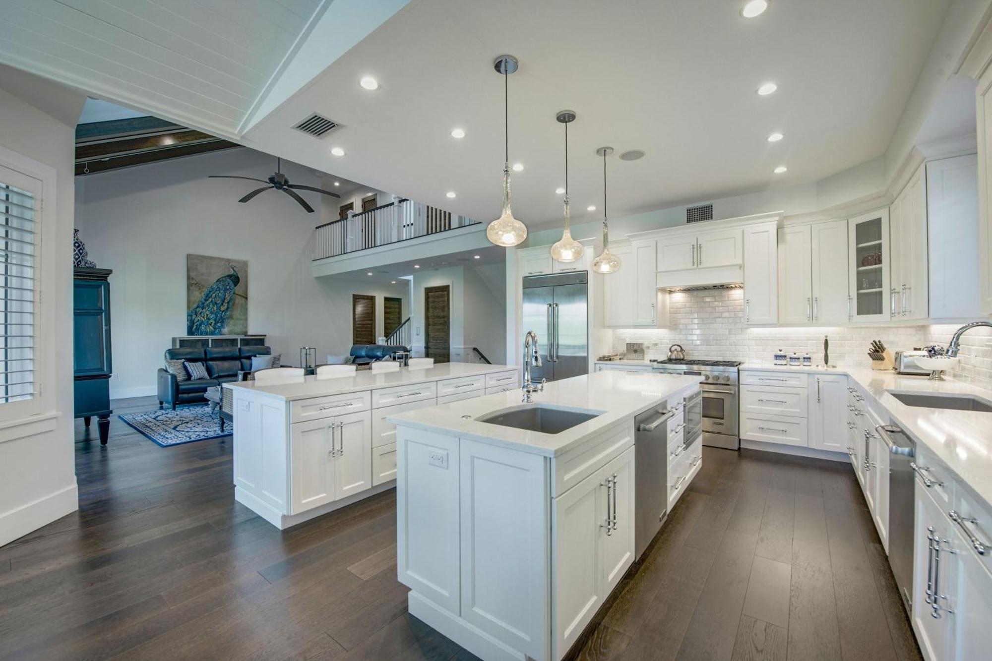 Tern Key - New Luxury Canal Front With Pool Dock Close To Bean Point Pine Ave Holiday home