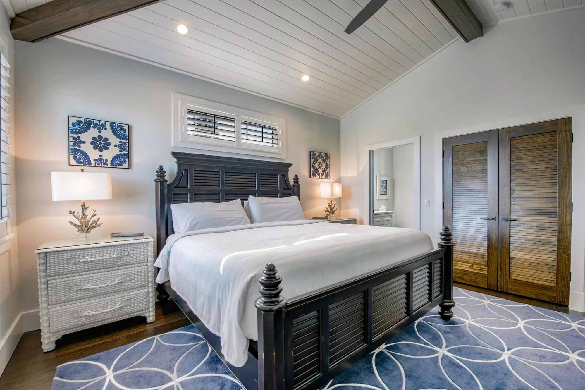 Holiday home Tern Key - New Luxury Canal Front With Pool Dock Close To Bean Point Pine Ave *