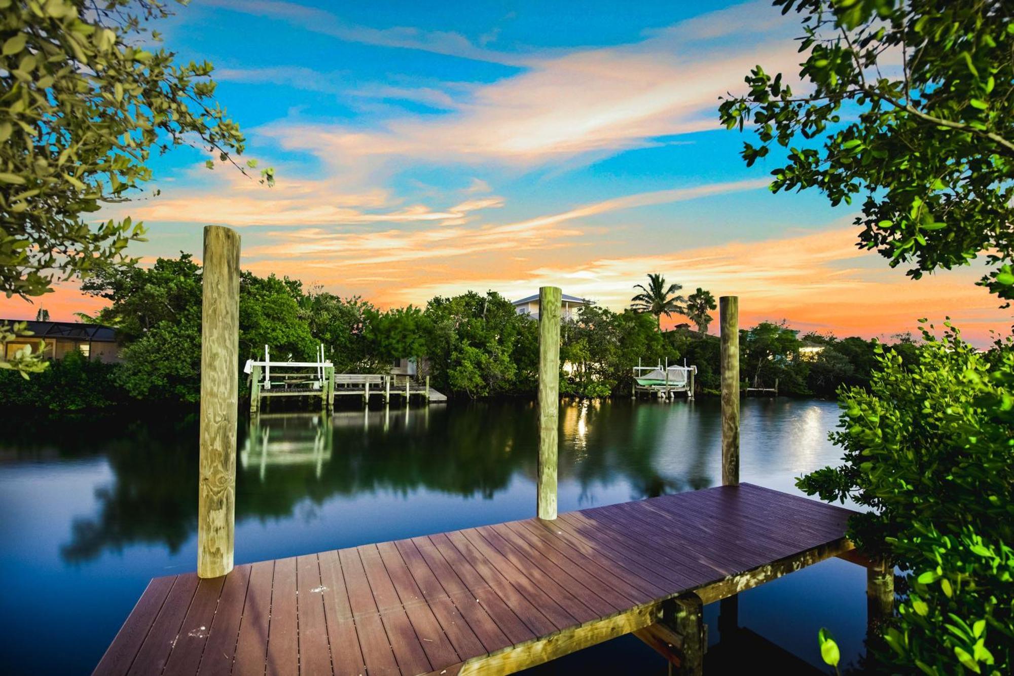 Holiday home Tern Key - New Luxury Canal Front With Pool Dock Close To Bean Point Pine Ave *