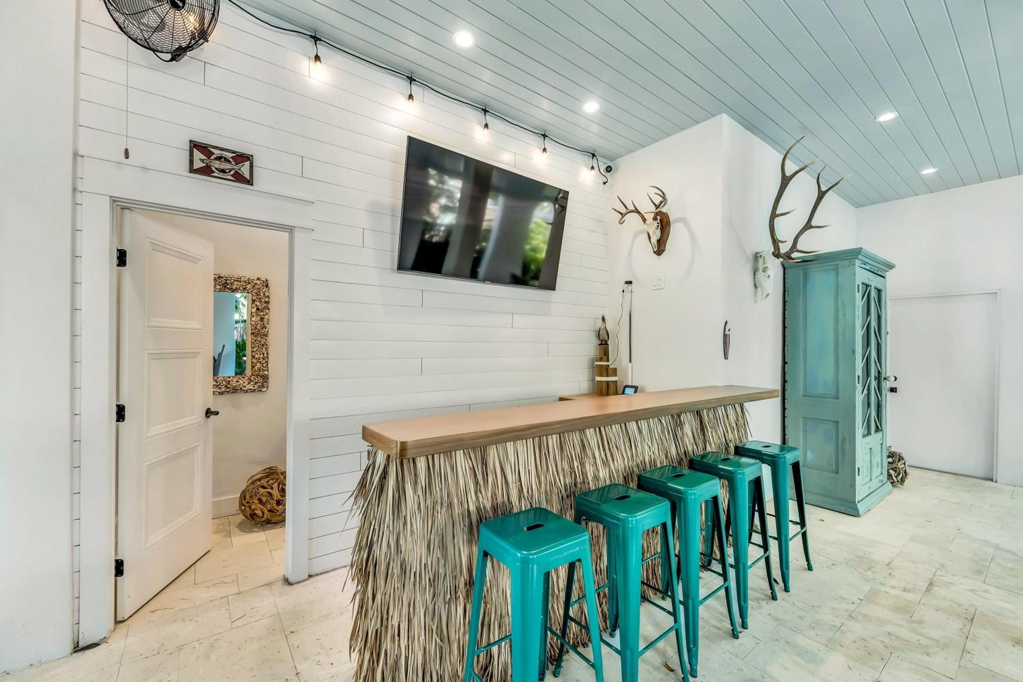 Three Little Birds - A Newly Completely Renovated Waterfront Luxury With Gulf Of Mexico Views * Anna Maria