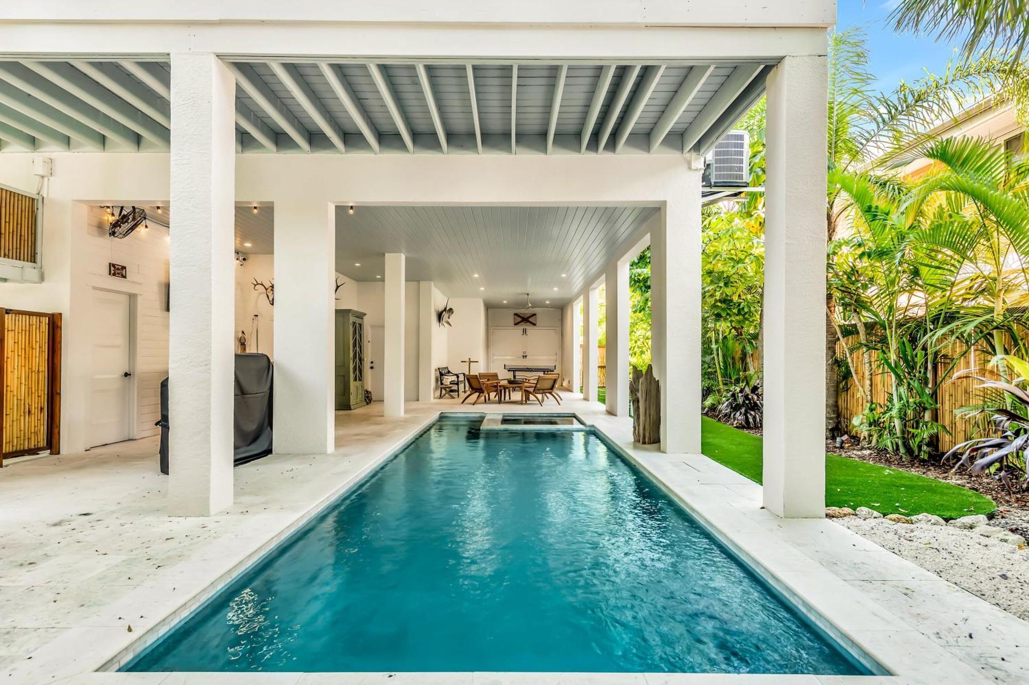 Holiday home Three Little Birds - A Newly Completely Renovated Waterfront Luxury With Gulf Of Mexico Views