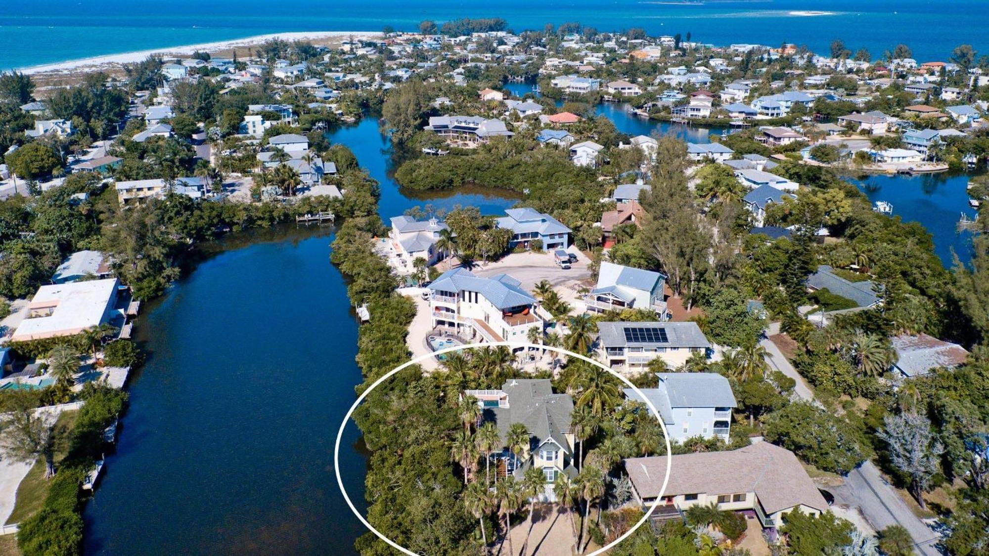 Coconut Bayou *