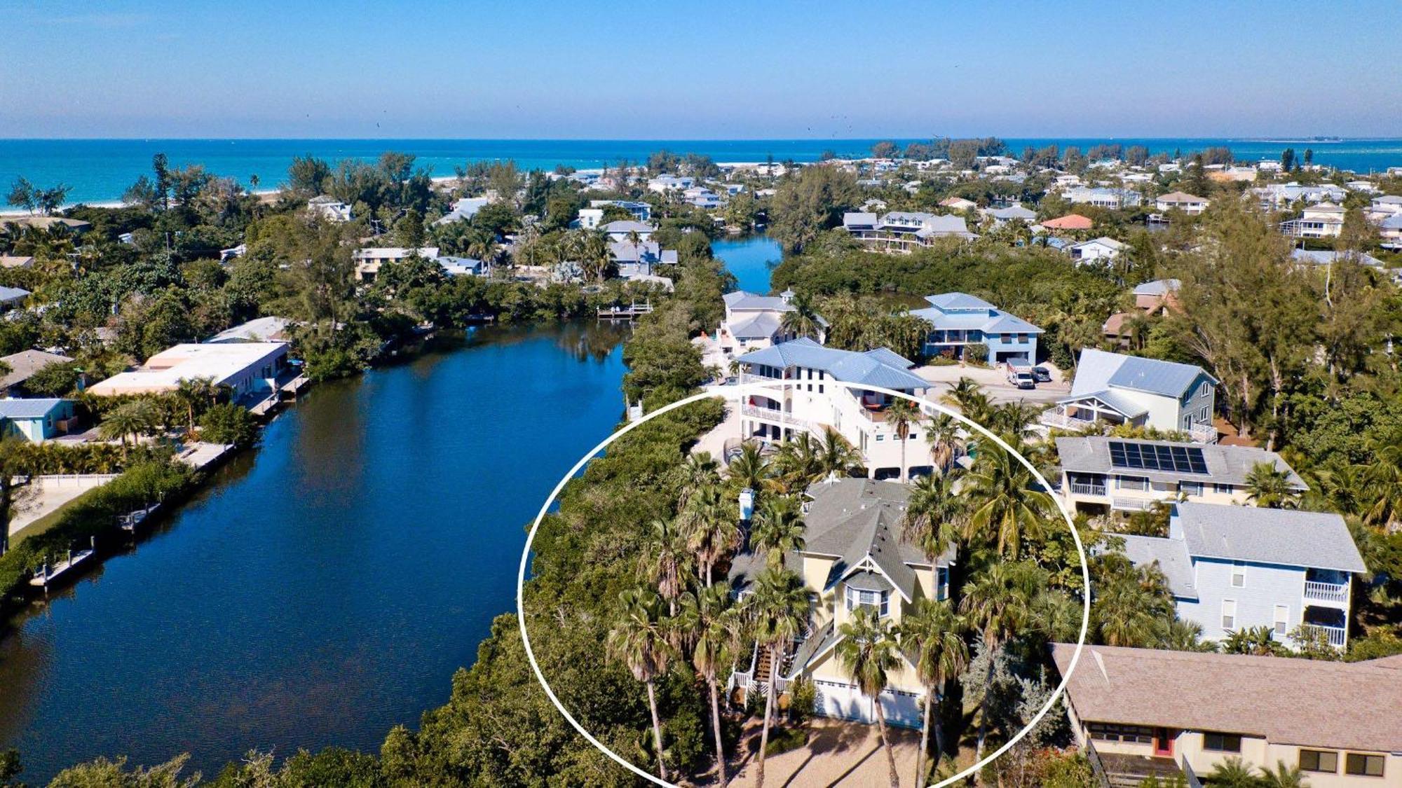 Holiday home Coconut Bayou Anna Maria