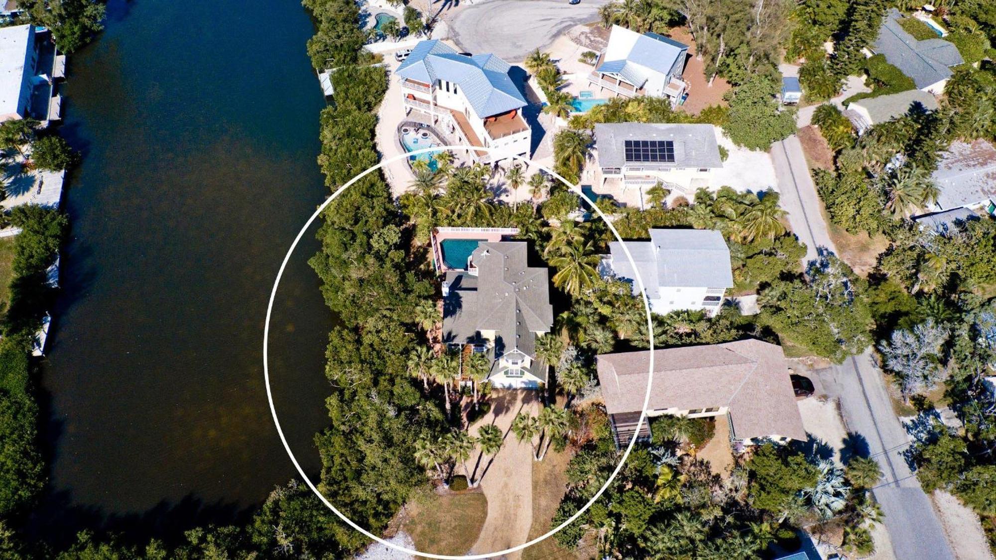 Coconut Bayou Holiday home