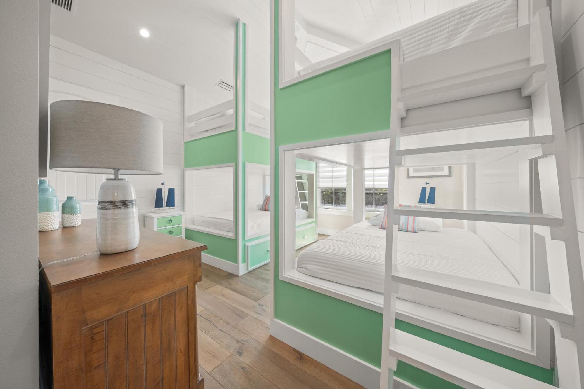 Sea La Vie - Custom 3br W Heated Pool Rooftop Deck On Island Anna Maria