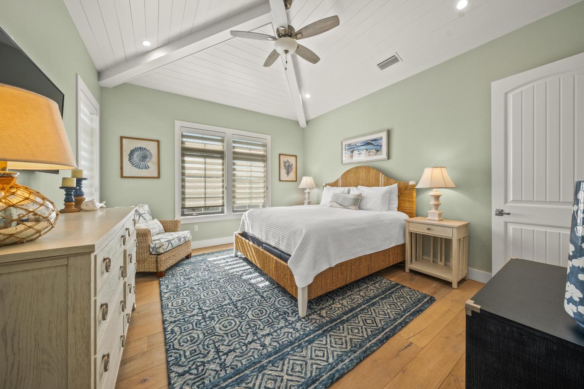 Sea La Vie - Custom 3br W Heated Pool Rooftop Deck On Island Holiday home *