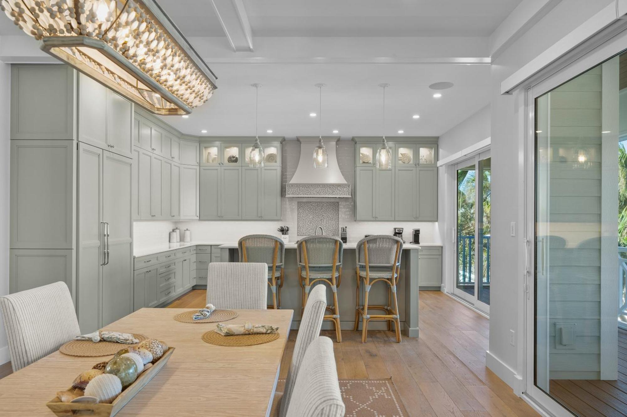 Sea La Vie - Custom 3br W Heated Pool Rooftop Deck On Island