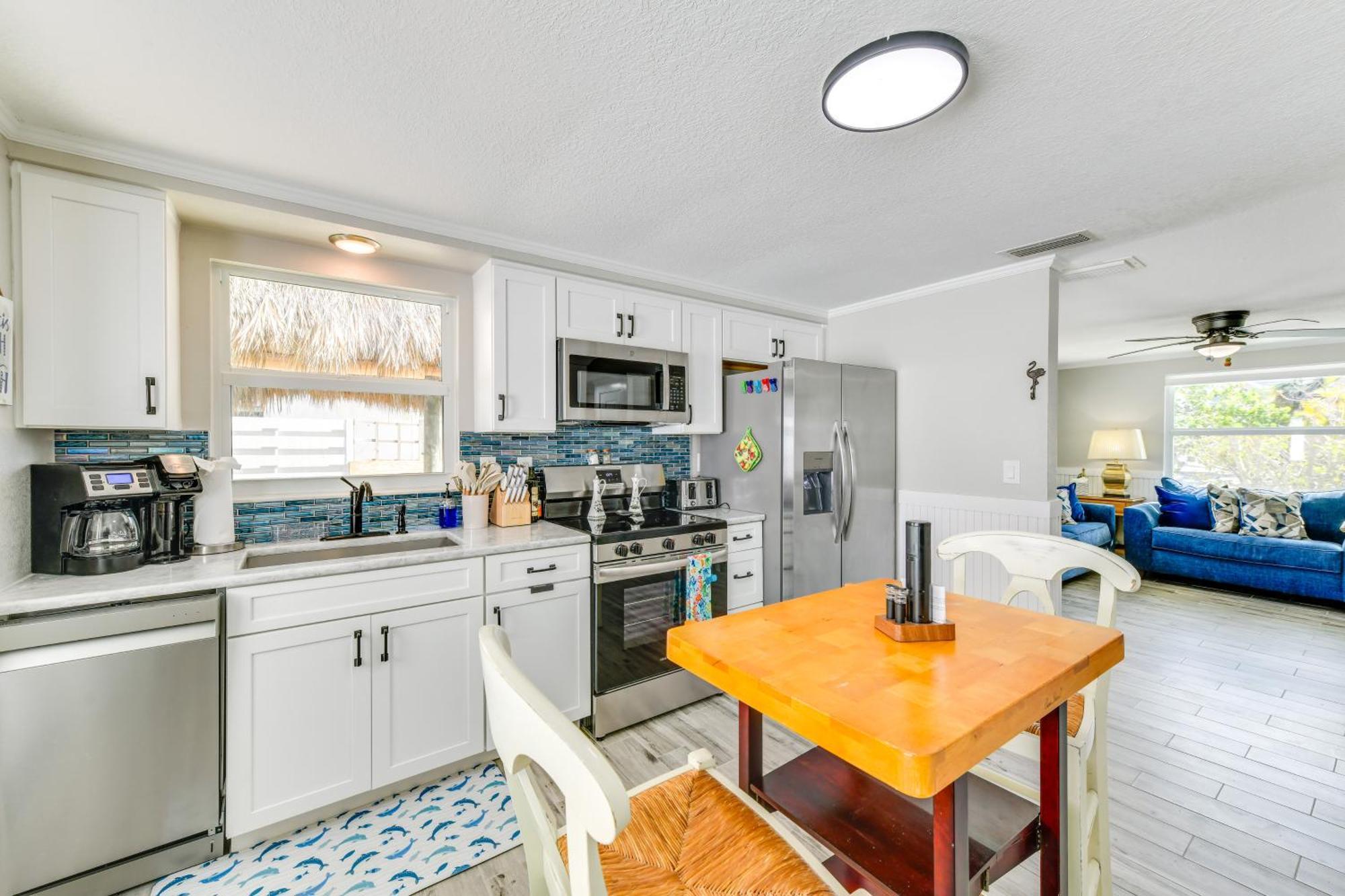 Fish, Swim And Unwind Apartment *