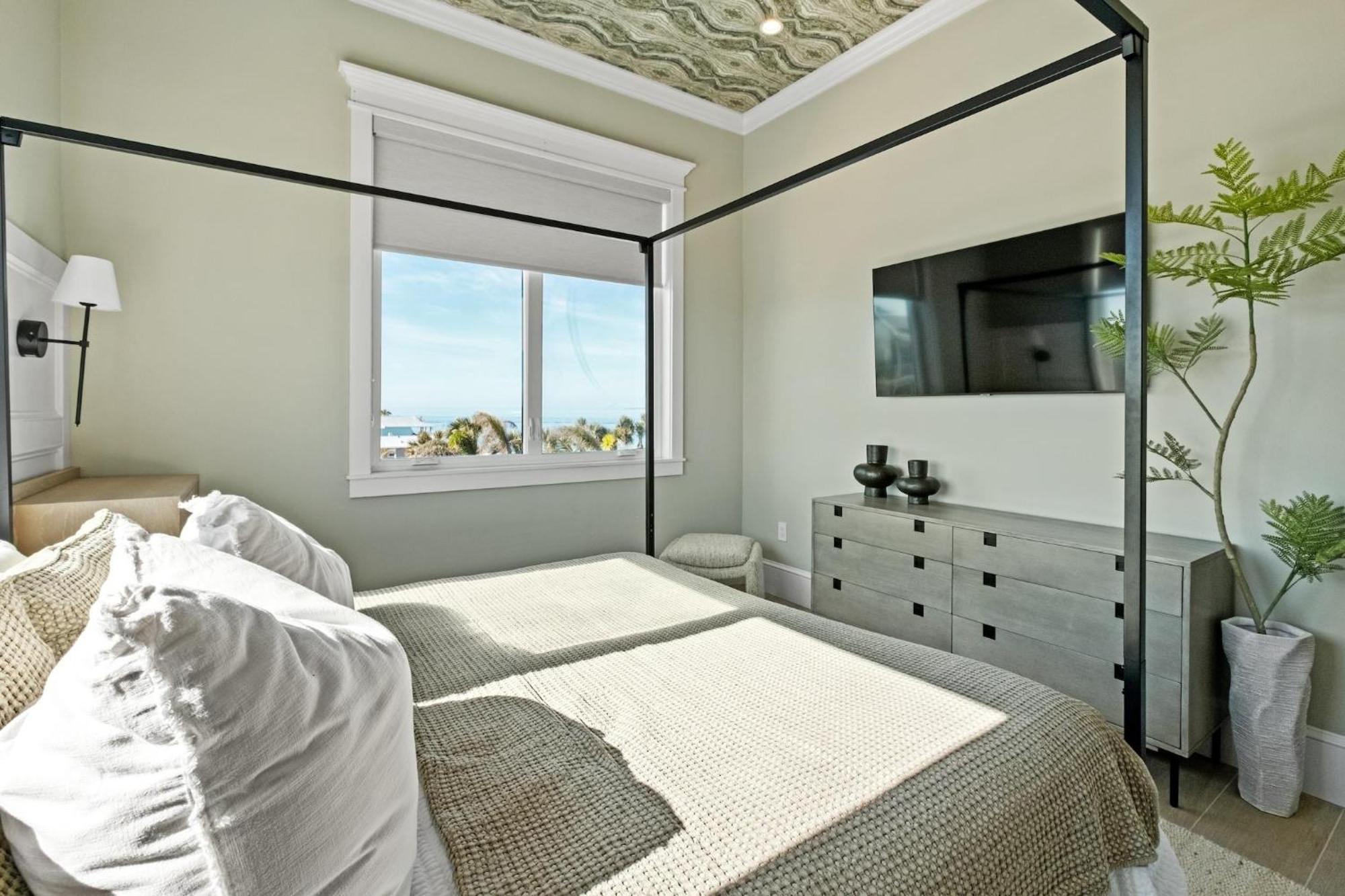 Bay View Beauty