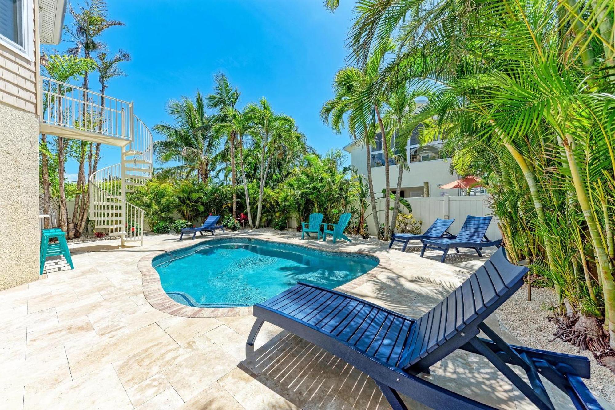 Once Upon A Time Managed By Retreats Anna Maria