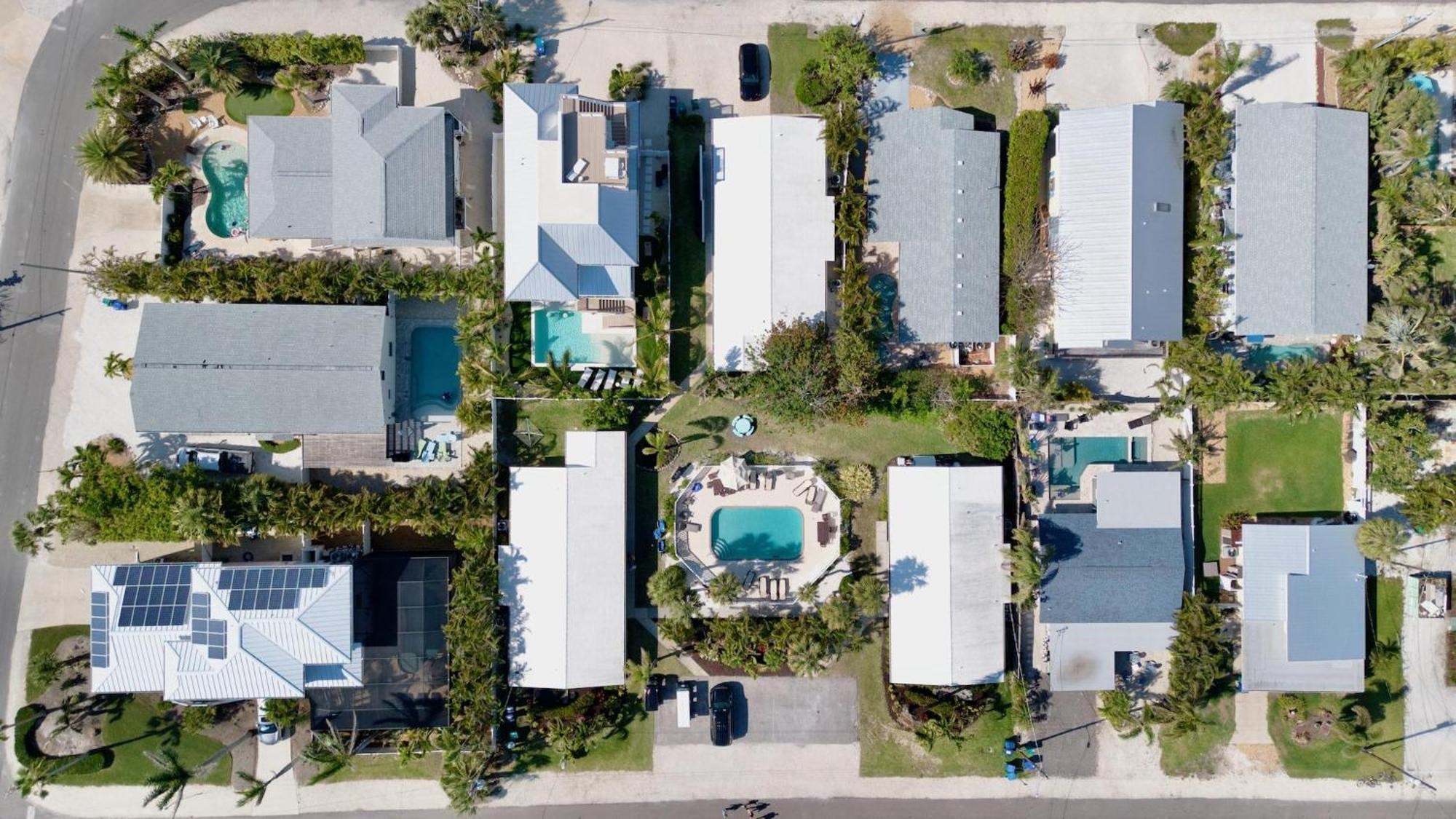 Southern Breeze 4 *